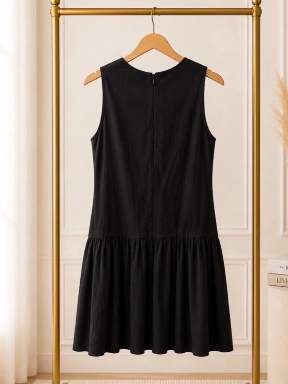 N/A chic black